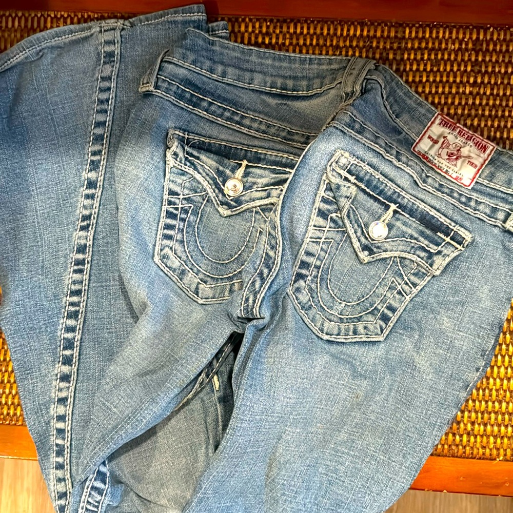 True Religion Swarovski Crystal Jeans!